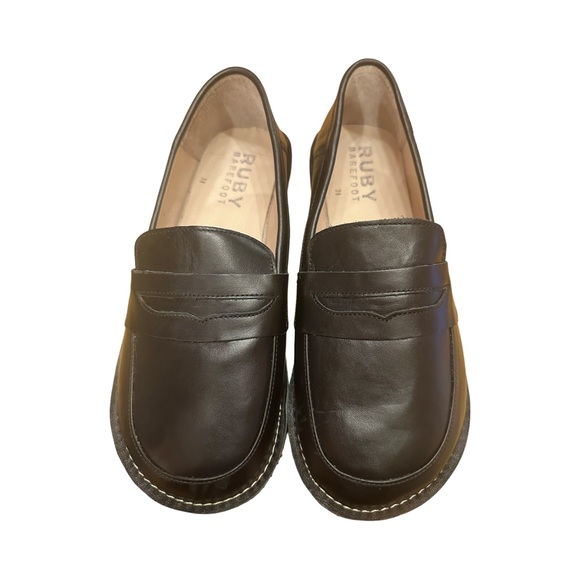 NWOT Ruby Barefoot Black Penny Loafer, Size 39 (US 8) - Picture 5 of 7